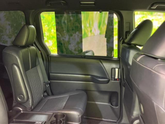 ノア ハイブリッドＳ－Ｚ　保証書／ディスプレイオーディオ＋ナビ１０．５インチ／フリップダウンモニター　純正　１４インチ／トヨタセーフティセンス／両側電動スライドドア／シートヒーター　前席／車線逸脱防止支援システム　バックカメラ（26枚目）