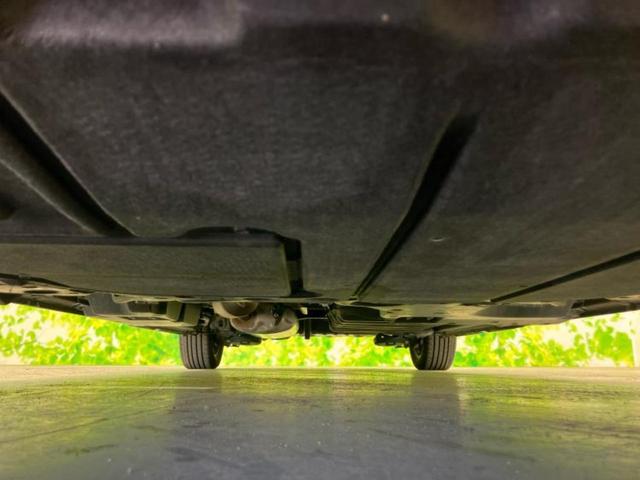 ノア ハイブリッドＳ－Ｚ　保証書／ディスプレイオーディオ＋ナビ１０．５インチ／フリップダウンモニター　純正　１４インチ／トヨタセーフティセンス／両側電動スライドドア／シートヒーター　前席／車線逸脱防止支援システム　バックカメラ（50枚目）