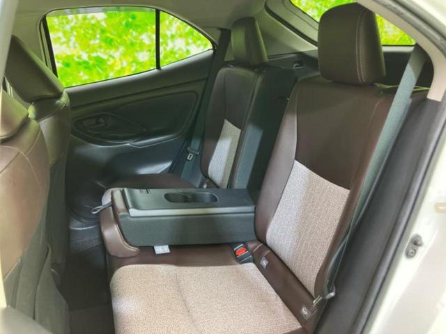 ヤリスクロス ハイブリッドＺ　新品タイヤ／保証書／ディスプレイオーディオ＋ナビ８インチ／トヨタセーフティセンス／シートヒーター　前席／全方位モニター／車線逸脱防止支援システム／シート　ハーフレザー／ドライブレコーダー　前後　ＥＴＣ（8枚目）