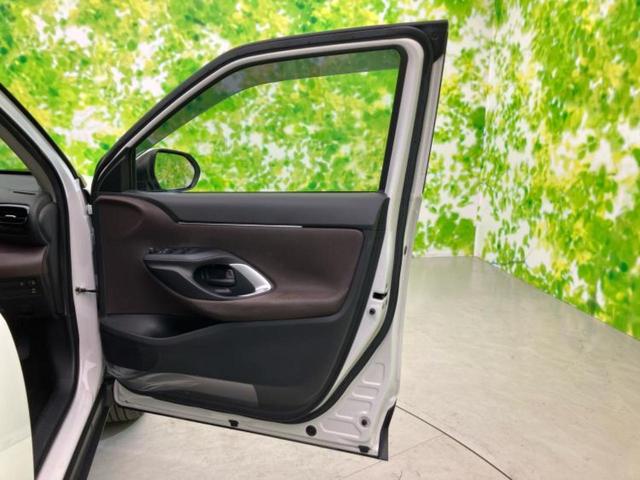 ヤリスクロス ハイブリッドＺ　新品タイヤ／保証書／ディスプレイオーディオ＋ナビ８インチ／トヨタセーフティセンス／シートヒーター　前席／全方位モニター／車線逸脱防止支援システム／シート　ハーフレザー／ドライブレコーダー　前後　ＥＴＣ（22枚目）