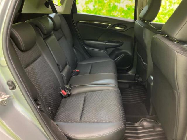 フィットハイブリッド ハイブリッド・Ｌパッケージ　新品タイヤ／保証書／純正　ＳＤナビ／シート　ハーフレザー／ヘッドランプ　ＬＥＤ／Ｂｌｕｅｔｏｏｔｈ接続／ＥＢＤ付ＡＢＳ／横滑り防止装置／アイドリングストップ／バックモニター／フルセグＴＶ／ＤＶＤ（6枚目）