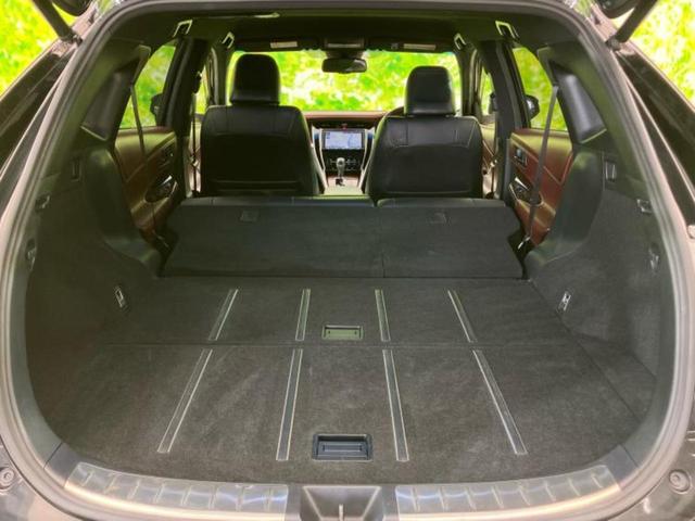 ハリアー プレミアム　新品タイヤ／保証書／純正　９インチ　ＳＤナビ／シートヒーター　前席／車線逸脱防止支援システム／シート　フルレザー／電動バックドア／ヘッドランプ　ＬＥＤ／Ｂｌｕｅｔｏｏｔｈ接続／ＥＴＣ　革シート（20枚目）