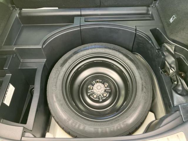 ハリアー プレミアム　新品タイヤ／保証書／純正　９インチ　ＳＤナビ／シートヒーター　前席／車線逸脱防止支援システム／シート　フルレザー／電動バックドア／ヘッドランプ　ＬＥＤ／Ｂｌｕｅｔｏｏｔｈ接続／ＥＴＣ　革シート（26枚目）