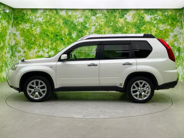 エクストレイル 4WD20GT 新品タイヤ/保証書/純正 SDナビ/シートヒーター 前席/シート 合皮/ヘッドランプ HID/Bluetooth接続/ETC/EBD付ABS/クルーズコントロール/フルセグTV/DVD ワンオーナー(2枚目)