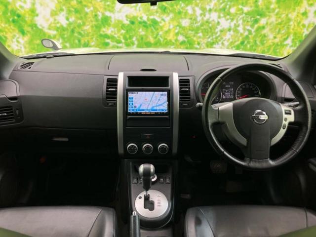 エクストレイル 4WD20GT 新品タイヤ/保証書/純正 SDナビ/シートヒーター 前席/シート 合皮/ヘッドランプ HID/Bluetooth接続/ETC/EBD付ABS/クルーズコントロール/フルセグTV/DVD ワンオーナー(4枚目)