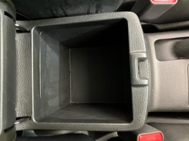 エクストレイル 4WD20GT 新品タイヤ/保証書/純正 SDナビ/シートヒーター 前席/シート 合皮/ヘッドランプ HID/Bluetooth接続/ETC/EBD付ABS/クルーズコントロール/フルセグTV/DVD ワンオーナー(38枚目)