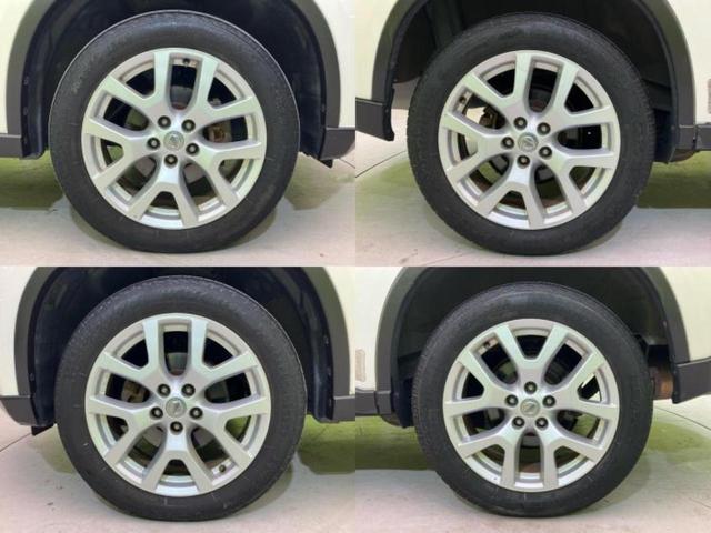 エクストレイル 4WD20GT 新品タイヤ/保証書/純正 SDナビ/シートヒーター 前席/シート 合皮/ヘッドランプ HID/Bluetooth接続/ETC/EBD付ABS/クルーズコントロール/フルセグTV/DVD ワンオーナー(56枚目)