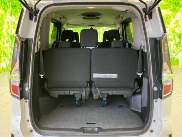 セレナ eパワーハイウェイスターV 新品タイヤ/保証書/純正 10インチ メモリーナビ/フリップダウンモニター 純正 11インチ/インテリジェントルームミラー/エマージェンシーブレーキ/両側電動スライドドア/シートヒーター 前席 ETC(21枚目)