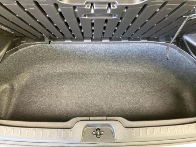 セレナ eパワーハイウェイスターV 新品タイヤ/保証書/純正 10インチ メモリーナビ/フリップダウンモニター 純正 11インチ/インテリジェントルームミラー/エマージェンシーブレーキ/両側電動スライドドア/シートヒーター 前席 ETC(27枚目)