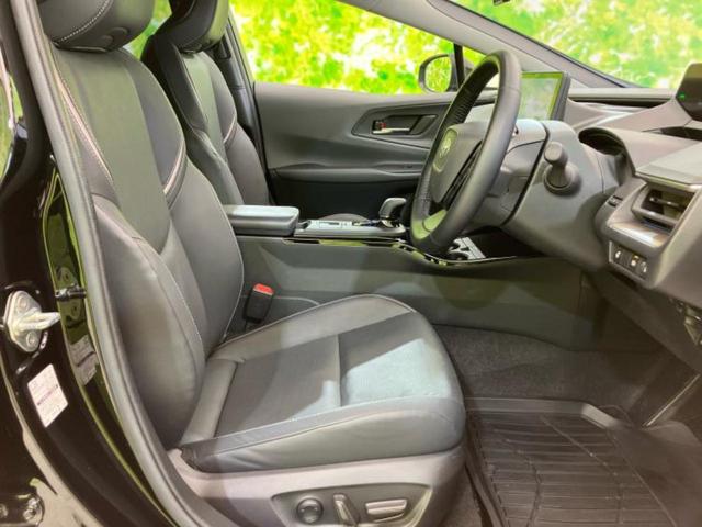 プリウス Ｚ　サンルーフ／保証書／ディスプレイオーディオ＋ナビ１２．３インチ／トヨタセーフティセンス／シートヒーター　前席／全方位モニター／車線逸脱防止支援システム／シート　合皮　衝突被害軽減システム　全周囲カメラ（5枚目）