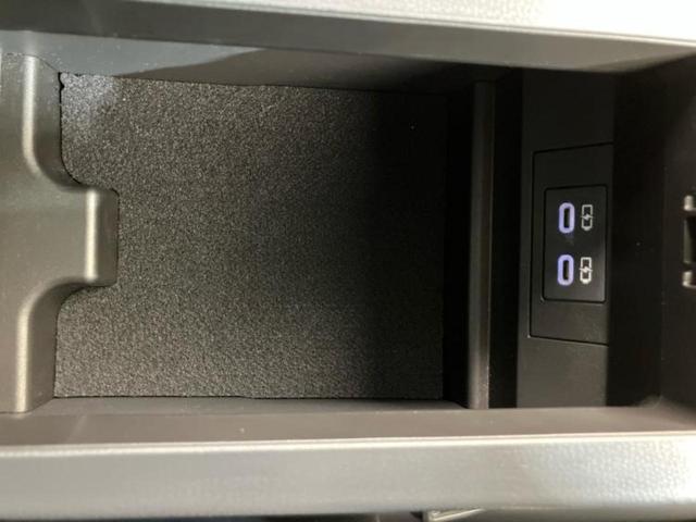 プリウス Ｚ　サンルーフ／保証書／ディスプレイオーディオ＋ナビ１２．３インチ／トヨタセーフティセンス／シートヒーター　前席／全方位モニター／車線逸脱防止支援システム／シート　合皮　衝突被害軽減システム　全周囲カメラ（38枚目）