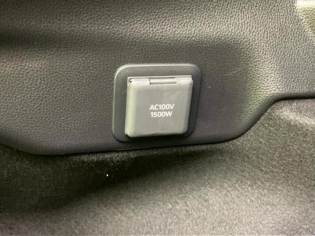 プリウス Ｚ　サンルーフ／保証書／ディスプレイオーディオ＋ナビ１２．３インチ／トヨタセーフティセンス／シートヒーター　前席／全方位モニター／車線逸脱防止支援システム／シート　合皮　衝突被害軽減システム　全周囲カメラ（43枚目）