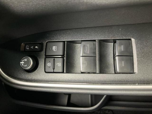 ノア ハイブリッドＳ－Ｚ　保証書／ディスプレイオーディオ＋ナビ１０インチ／フリップダウンモニター　純正　１４インチ／衝突安全装置／両側電動スライドドア／シートヒーター　前席／パノラミックビューモニター　衝突被害軽減システム（33枚目）