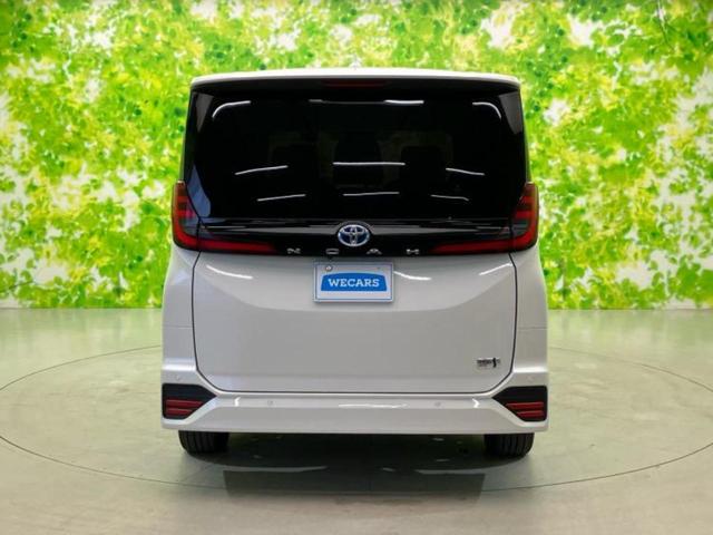 ノア ハイブリッドＳ－Ｚ　保証書／ディスプレイオーディオ＋ナビ１０インチ／フリップダウンモニター　純正　１４インチ／衝突安全装置／両側電動スライドドア／シートヒーター　前席／パノラミックビューモニター　衝突被害軽減システム（50枚目）