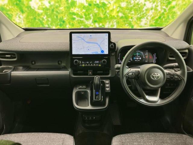 シエンタ ハイブリッドＺ　新品タイヤ／保証書／ディスプレイオーディオ＋ナビ１０インチ／トヨタセーフティセンス／両側電動スライドドア／シートヒーター　前席／パノラミックビューモニター／車線逸脱防止支援システム　全周囲カメラ（4枚目）