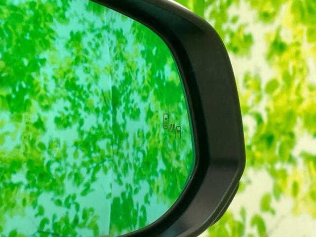 カローラクロス ハイブリッドZ 新品タイヤ/パノラマルーフ/モデリスタエアロ/保証書/ディスプレイオーディオ+ナビ10.5インチ/シートヒーター/パノラミックビューモニター/車線逸脱防止支援システム/シート ハーフレザー サンルーフ(41枚目)