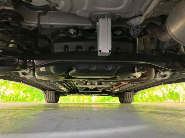 カローラクロス ハイブリッドZ 新品タイヤ/パノラマルーフ/モデリスタエアロ/保証書/ディスプレイオーディオ+ナビ10.5インチ/シートヒーター/パノラミックビューモニター/車線逸脱防止支援システム/シート ハーフレザー サンルーフ(47枚目)