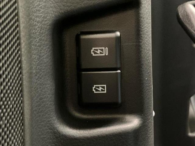 スペーシアカスタム ハイブリッドＸＳターボ　新品タイヤ／保証書／純正　９インチ　メモリーナビ／セーフティサポート（スズキ）／両側電動スライドドア／シートヒーター　前席／全方位モニター用カメラ／車線逸脱防止支援システム／ヘッドランプ　ＬＥＤ（44枚目）