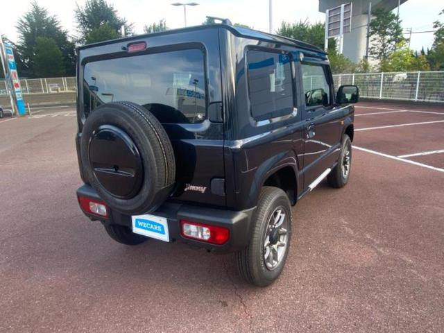 ジムニー ４ＷＤ　ＸＣ　保証書／セーフティサポート（スズキ）／シートヒーター　前席／車線逸脱防止支援システム／ヘッドランプ　ＬＥＤ／ＡＢＳ／横滑り防止装置／アイドリングストップ／クルーズコントロール／エアバッグ　運転席（3枚目）