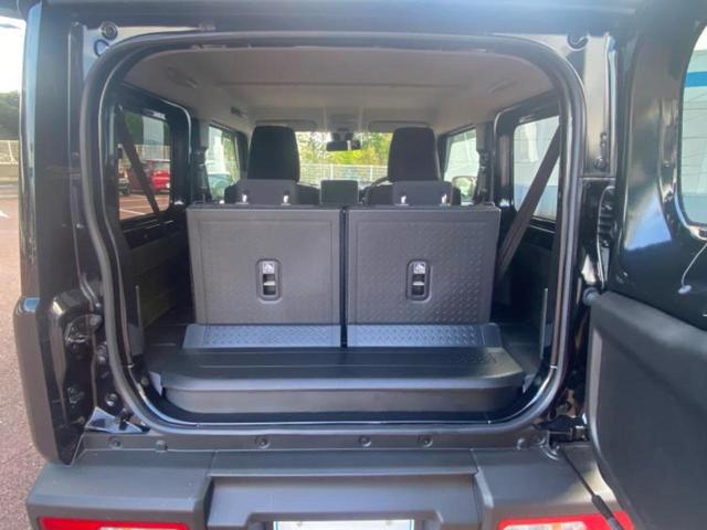 ジムニー ４ＷＤ　ＸＣ　保証書／セーフティサポート（スズキ）／シートヒーター　前席／車線逸脱防止支援システム／ヘッドランプ　ＬＥＤ／ＡＢＳ／横滑り防止装置／アイドリングストップ／クルーズコントロール／エアバッグ　運転席（8枚目）