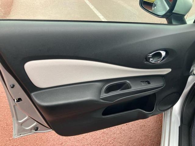 ノート eパワーB インテリジェントルームミラー/衝突安全装置/アラウンドビューモニター/車線逸脱防止支援システム/ETC/EBD付ABS/横滑り防止装置/アイドリングストップ/エアバッグ 運転席/エアバッグ 助手席(22枚目)
