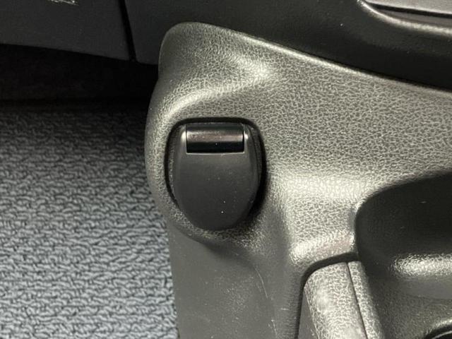 ノート eパワーB インテリジェントルームミラー/衝突安全装置/アラウンドビューモニター/車線逸脱防止支援システム/ETC/EBD付ABS/横滑り防止装置/アイドリングストップ/エアバッグ 運転席/エアバッグ 助手席(42枚目)