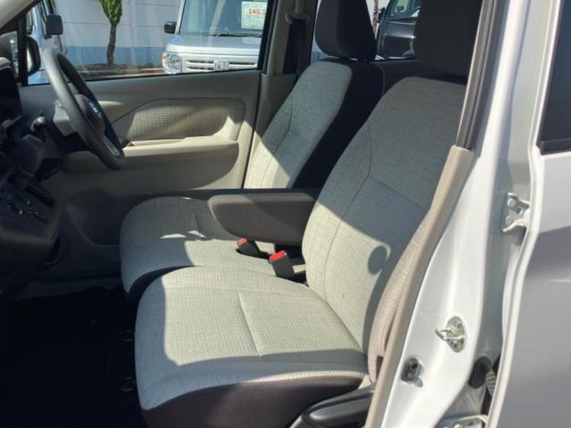 デイズ S エマージェンシーブレーキ/車線逸脱防止支援システム/EBD付ABS/アイドリングストップ/禁煙車/エアバッグ 運転席/エアバッグ 助手席/衝突安全ボディ/キーレスエントリー/パワーステアリング(6枚目)