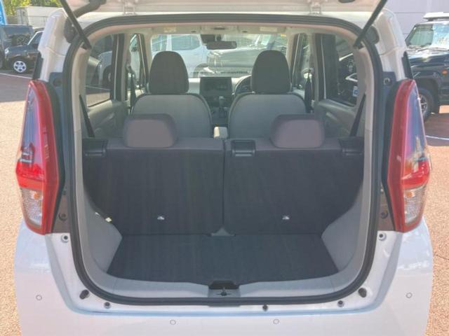 デイズ S エマージェンシーブレーキ/車線逸脱防止支援システム/EBD付ABS/アイドリングストップ/禁煙車/エアバッグ 運転席/エアバッグ 助手席/衝突安全ボディ/キーレスエントリー/パワーステアリング(8枚目)