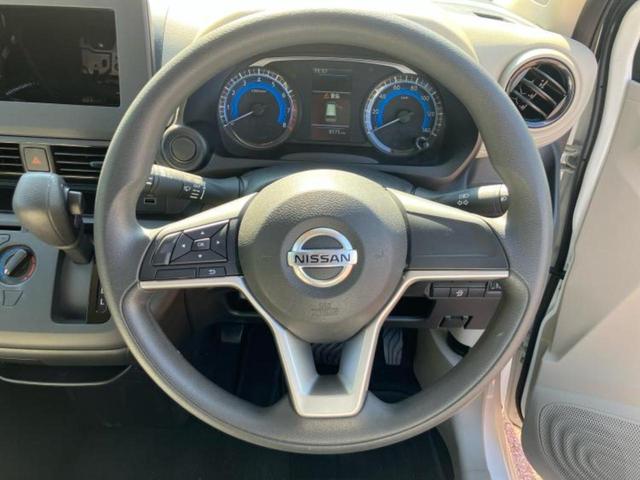 デイズ S エマージェンシーブレーキ/車線逸脱防止支援システム/EBD付ABS/アイドリングストップ/禁煙車/エアバッグ 運転席/エアバッグ 助手席/衝突安全ボディ/キーレスエントリー/パワーステアリング(10枚目)