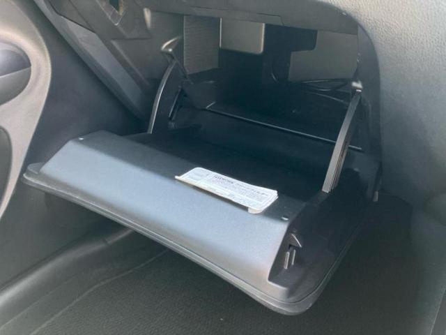 ジューク 15RX Vセレクション 新品タイヤ/保証書/純正 SDナビ/衝突安全装置/アラウンドビューモニター/車線逸脱防止支援システム/ドライブレコーダー 純正/ヘッドランプ HID/Bluetooth接続/ETC/EBD付ABS(32枚目)