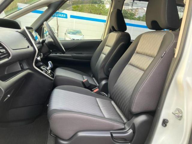 セレナ ｅパワーハイウェイスターＶ　純正　９インチ　メモリーナビ／インテリジェントルームミラー／エマージェンシーブレーキ／両側電動スライドドア／アラウンドビューモニター／車線逸脱防止支援システム／プロパイロット／ヘッドランプ　ＬＥＤ（7枚目）