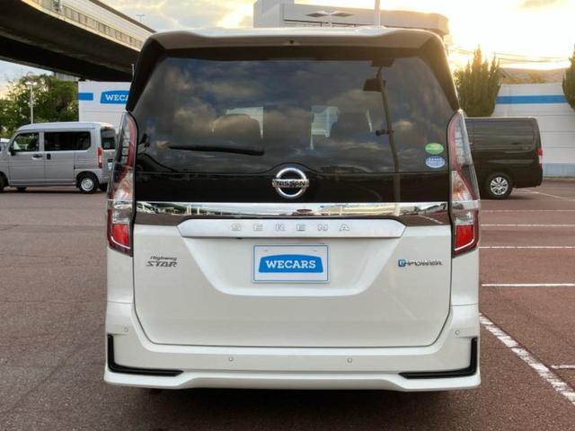 セレナ ｅパワーハイウェイスターＶ　純正　９インチ　メモリーナビ／インテリジェントルームミラー／エマージェンシーブレーキ／両側電動スライドドア／アラウンドビューモニター／車線逸脱防止支援システム／プロパイロット／ヘッドランプ　ＬＥＤ（47枚目）