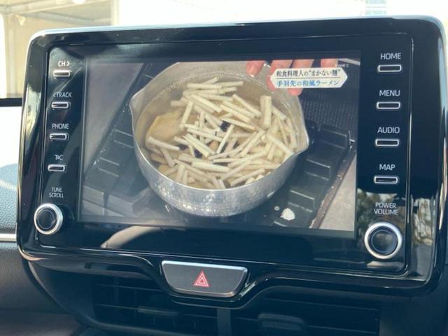 ヤリスクロス ハイブリッドZ 新品タイヤ/純正エアロ/保証書/ディスプレイオーディオ/衝突安全装置/シートヒーター/車線逸脱防止支援システム/シート ハーフレザー/ヘッドランプ LED/ETC/EBD付ABS/横滑り防止装置(12枚目)