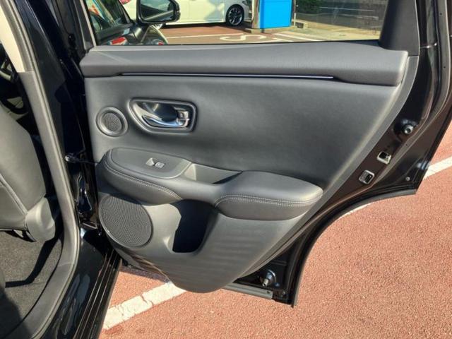 ZR-V eHEV Z 保証書/ディスプレイオーディオ+ナビ9インチ/ホンダセンシング/シートヒーター 前席/マルチビューカメラシステム/車線逸脱防止支援システム/シート フルレザー/電動バックドア/登録済未使用車 革シート(21枚目)