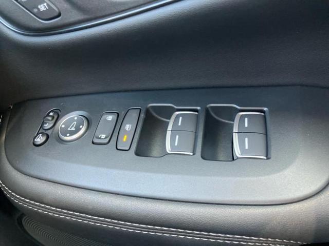 ZR-V eHEV Z 保証書/ディスプレイオーディオ+ナビ9インチ/ホンダセンシング/シートヒーター 前席/マルチビューカメラシステム/車線逸脱防止支援システム/シート フルレザー/電動バックドア/登録済未使用車 革シート(29枚目)