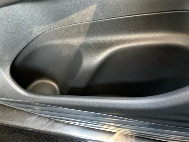 ZR-V eHEV Z 保証書/ディスプレイオーディオ+ナビ9インチ/ホンダセンシング/シートヒーター 前席/マルチビューカメラシステム/車線逸脱防止支援システム/シート フルレザー/電動バックドア/登録済未使用車 革シート(35枚目)