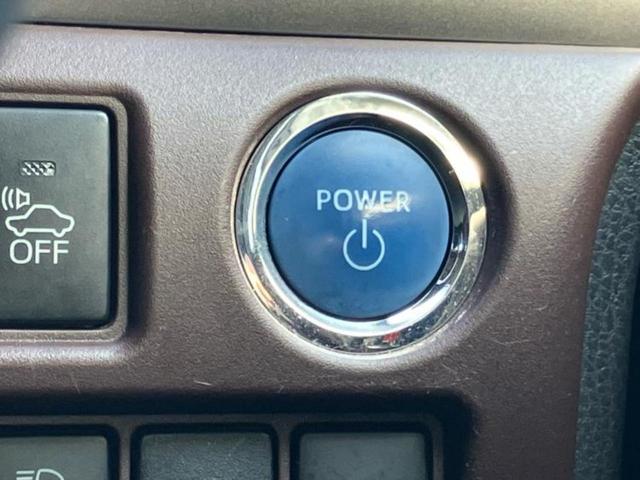 エスクァイア ハイブリッドＧｉプレミアムパッケージ　新品タイヤ／保証書／純正　１０インチ　ＳＤナビ／フリップダウンモニター／トヨタセーフティセンス／両側電動スライドドア／シートヒーター　前席／車線逸脱防止支援システム／シート　ハーフレザー　バックカメラ（30枚目）