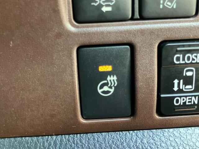 エスクァイア ハイブリッドＧｉプレミアムパッケージ　新品タイヤ／保証書／純正　１０インチ　ＳＤナビ／フリップダウンモニター／トヨタセーフティセンス／両側電動スライドドア／シートヒーター　前席／車線逸脱防止支援システム／シート　ハーフレザー　バックカメラ（44枚目）