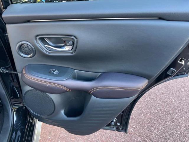 ZR-V eHEV Z 純正 9インチ ナビ/ホンダセンシング/シートヒーター 前席/全方位モニター/車線逸脱防止支援システム/シート フルレザー/電動バックドア/ドライブレコーダー 前後/ヘッドランプ LED 革シート(21枚目)