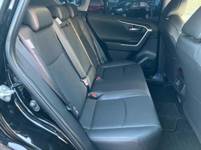 RAV4 4WDアドベンチャーオフロードパッケージ2 保証書/ディスプレイオーディオ+ナビ10インチ/デジタルインナーミラー/トヨタセーフティセンス/シートヒーター 前席/パノラミックビューモニター/車線逸脱防止支援システム/シート 合皮 全周囲カメラ(5枚目)
