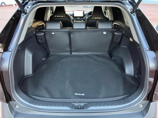 RAV4 4WDアドベンチャーオフロードパッケージ2 保証書/ディスプレイオーディオ+ナビ10インチ/デジタルインナーミラー/トヨタセーフティセンス/シートヒーター 前席/パノラミックビューモニター/車線逸脱防止支援システム/シート 合皮 全周囲カメラ(8枚目)