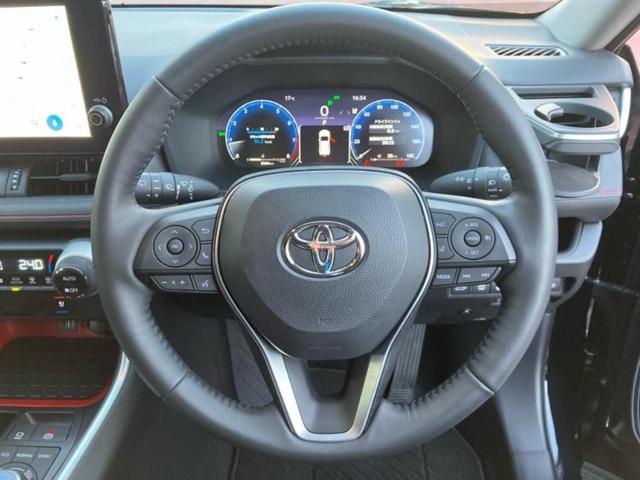 RAV4 4WDアドベンチャーオフロードパッケージ2 保証書/ディスプレイオーディオ+ナビ10インチ/デジタルインナーミラー/トヨタセーフティセンス/シートヒーター 前席/パノラミックビューモニター/車線逸脱防止支援システム/シート 合皮 全周囲カメラ(16枚目)