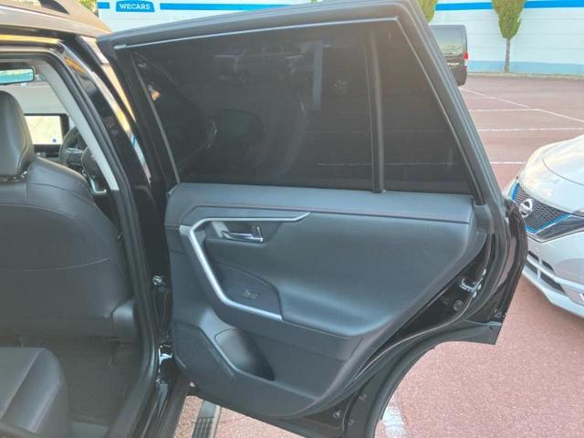 RAV4 4WDアドベンチャーオフロードパッケージ2 保証書/ディスプレイオーディオ+ナビ10インチ/デジタルインナーミラー/トヨタセーフティセンス/シートヒーター 前席/パノラミックビューモニター/車線逸脱防止支援システム/シート 合皮 全周囲カメラ(21枚目)