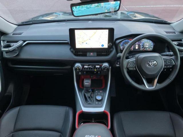 RAV4 4WDアドベンチャーオフロードパッケージ2 保証書/ディスプレイオーディオ+ナビ10インチ/デジタルインナーミラー/トヨタセーフティセンス/シートヒーター 前席/パノラミックビューモニター/車線逸脱防止支援システム/シート 合皮 全周囲カメラ(45枚目)