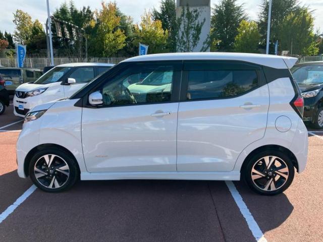 デイズ ハイウェイスターGターボ 新品タイヤ/保証書/純正 9インチ SDナビ/エマージェンシーブレーキ/アラウンドビューモニター/車線逸脱防止支援システム/ヘッドランプ LED/Bluetooth接続/ETC/EBD付ABS(2枚目)