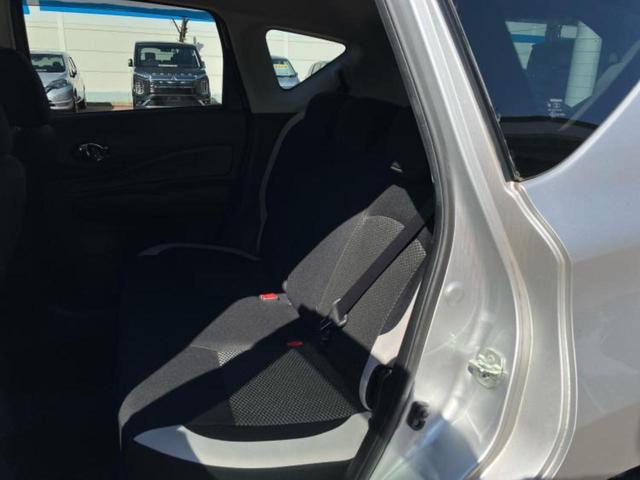 ノート ｅパワーＢ　新品タイヤ／インテリジェントルームミラー／エマージェンシーブレーキ／車線逸脱防止支援システム／ＥＴＣ／ＥＢＤ付ＡＢＳ／横滑り防止装置／アイドリングストップ／エアバッグ　運転席／エアバッグ　助手席（7枚目）