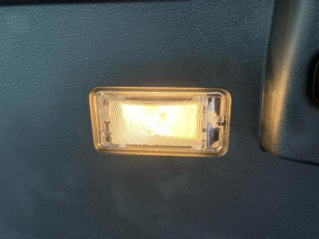 ノート ｅパワーＢ　新品タイヤ／インテリジェントルームミラー／エマージェンシーブレーキ／車線逸脱防止支援システム／ＥＴＣ／ＥＢＤ付ＡＢＳ／横滑り防止装置／アイドリングストップ／エアバッグ　運転席／エアバッグ　助手席（25枚目）