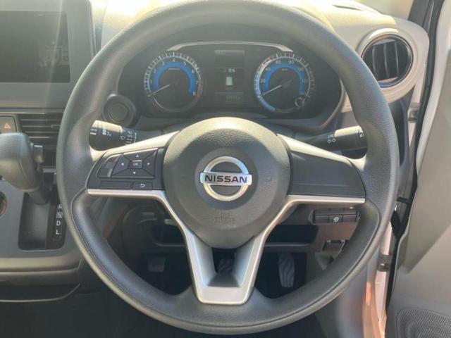 デイズ Ｓ　新品タイヤ／保証書／エマージェンシーブレーキ／ＵＳＢジャック／ＡＢＳ／横滑り防止装置／アイドリングストップ／禁煙車／エアバッグ　運転席／エアバッグ　助手席／衝突安全ボディ／パワーウインドウ　記録簿（10枚目）