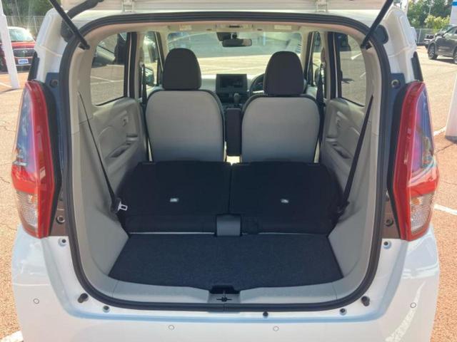 デイズ Ｓ　新品タイヤ／保証書／エマージェンシーブレーキ／ＵＳＢジャック／ＡＢＳ／横滑り防止装置／アイドリングストップ／禁煙車／エアバッグ　運転席／エアバッグ　助手席／衝突安全ボディ／パワーウインドウ　記録簿（19枚目）