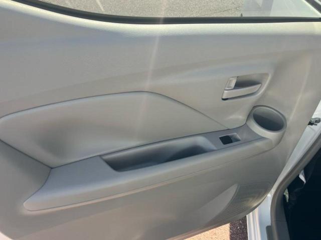 デイズ Ｓ　新品タイヤ／保証書／エマージェンシーブレーキ／ＵＳＢジャック／ＡＢＳ／横滑り防止装置／アイドリングストップ／禁煙車／エアバッグ　運転席／エアバッグ　助手席／衝突安全ボディ／パワーウインドウ　記録簿（22枚目）